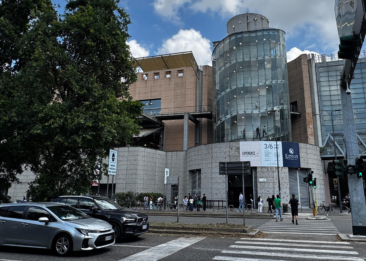 Allianz MiCo, Milano Convention Centre, Gate 6, Viale Scarampo, Милан.
