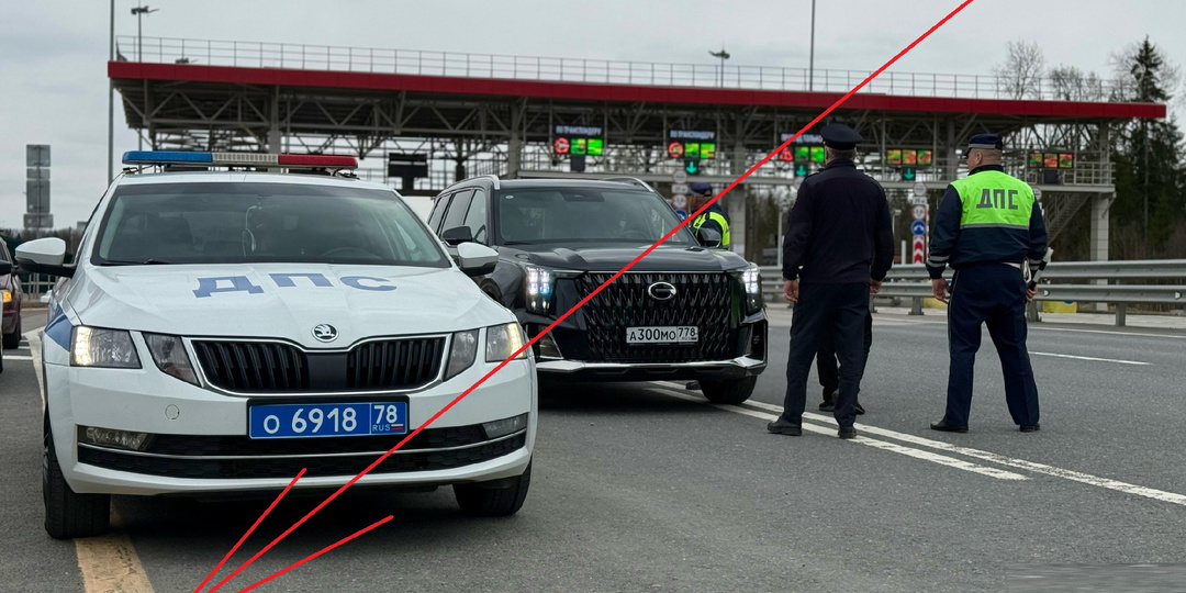 Дорожная разметка у обочины на дороге, что она означает и как за неё можно попасть на штраф. Ответ автоюриста