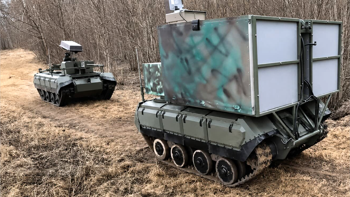 Российские роботы Импульс-РЛС и Импульс-Зверобой. Борьба с дронам