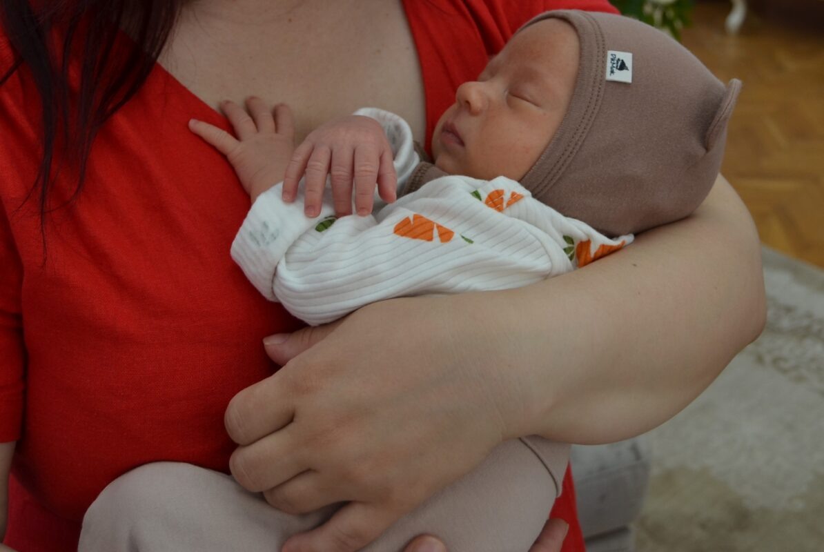   📷
