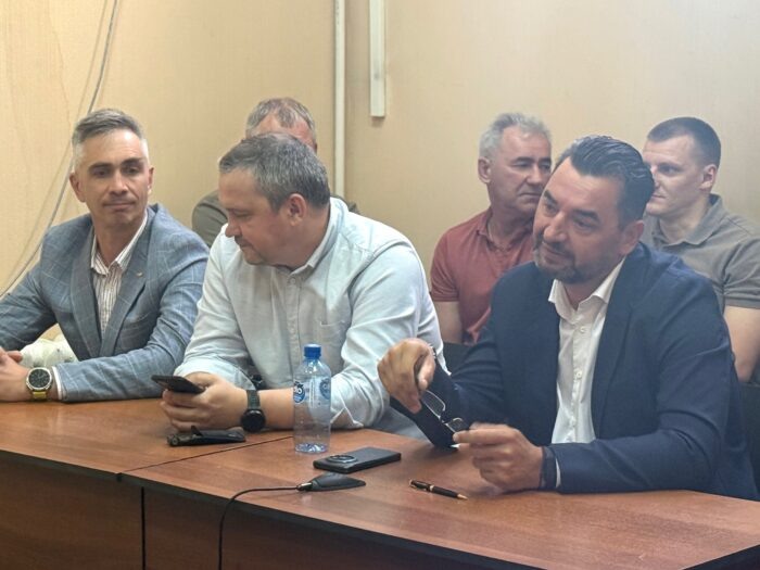    Игорь Диденко — крайний справа. Фото Новосибирского областного суда.