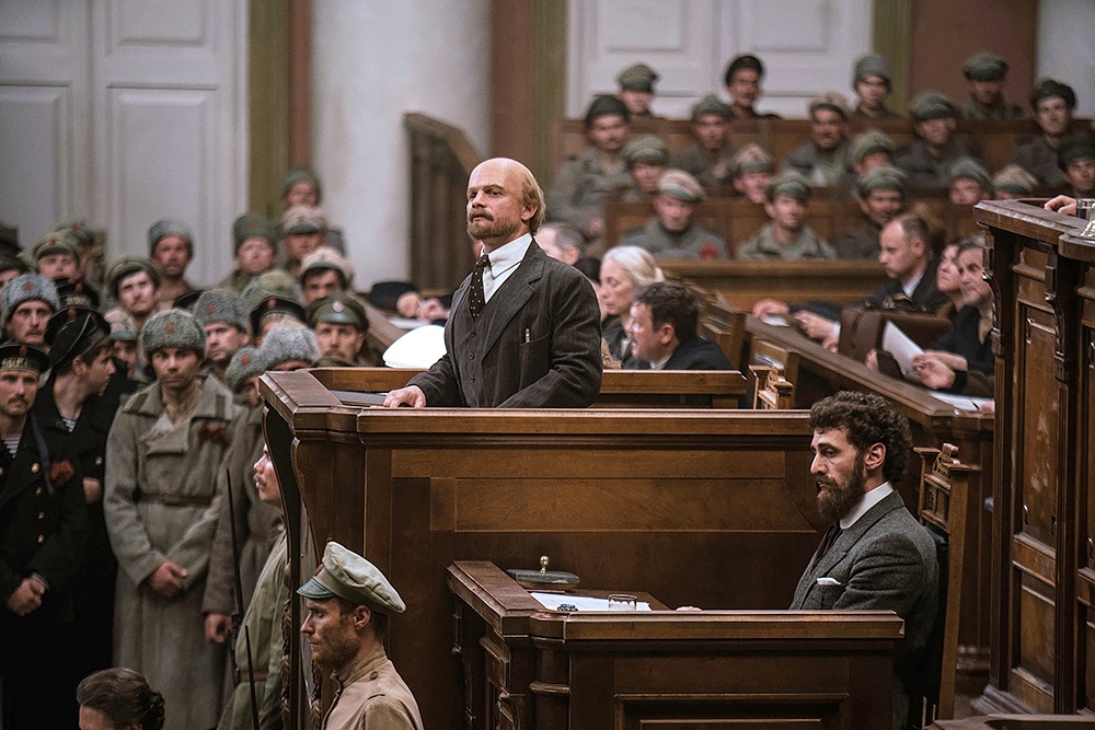    В этом сериале правда кажется вымыслом, а вымысел убедительнее, чем буквальная правда./kinopoisk.ru