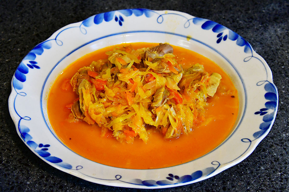куриные желудки с овощами