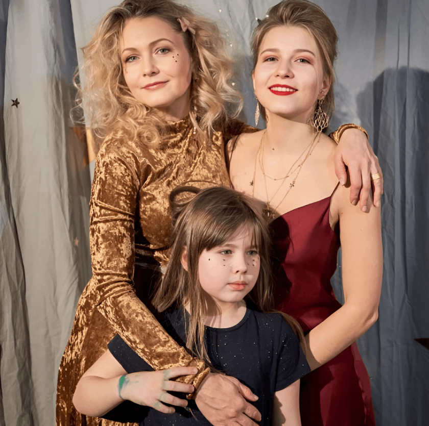 Актриса родила чудесных дочек и считает материнство - главным достижением