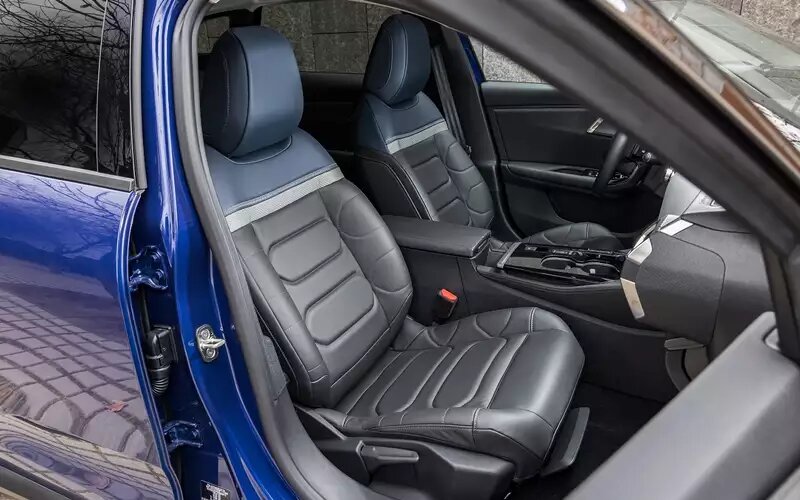 Интерьер Citroen C5X📷
