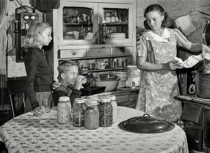 Детям нужно было уединение. / Фото: ретро-рецепты.рф