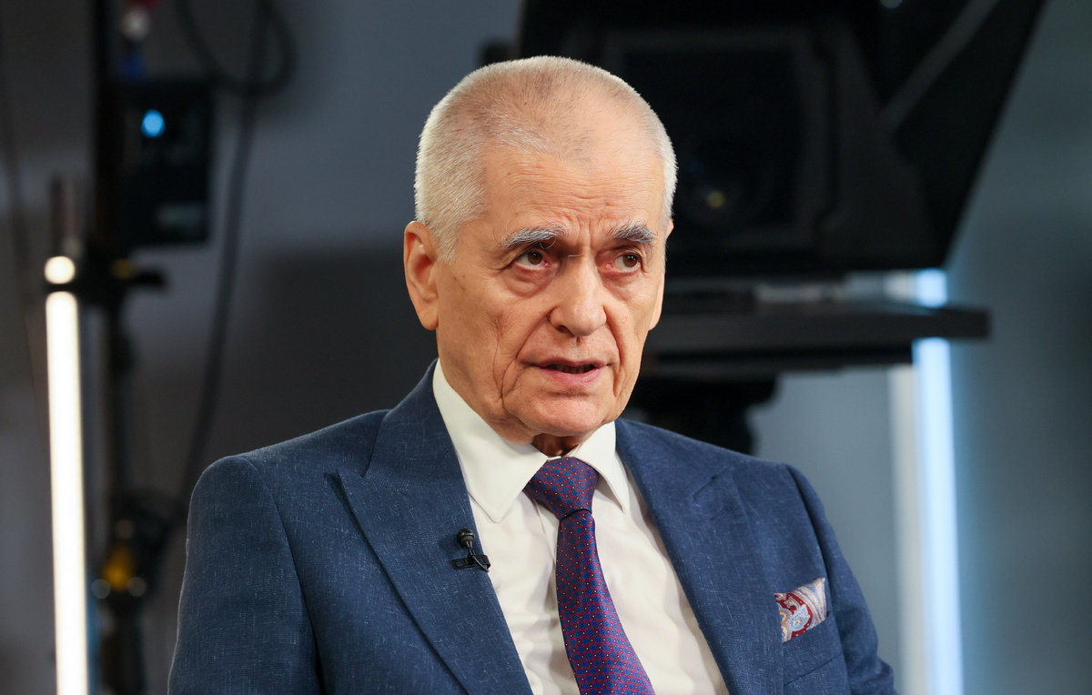    Заместитель президента Российской академии образования Геннадий Онищенко  Виталий Смольников/ТАСС