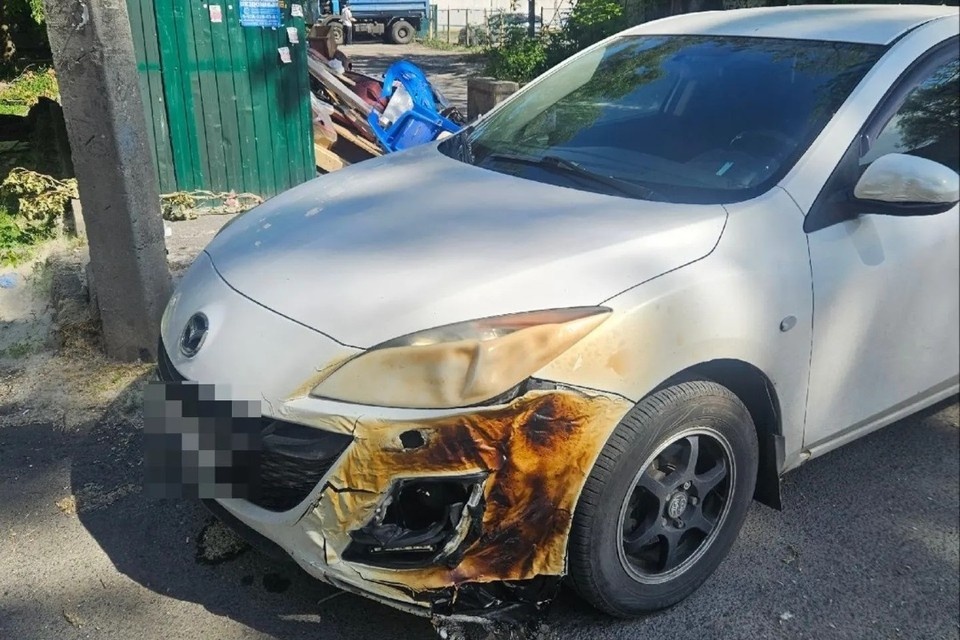    В Ростове за сутки горели два автомобиля. Фото: МЧС Ростовской области.