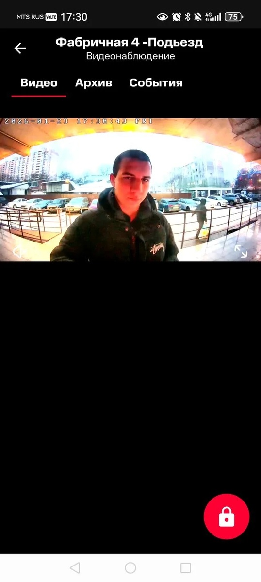 Тот самый несовершеннолетний Егор, брат Певнева Владислава, которому не 18 лет, но который с особым рвением исполняет поставленные задачи.