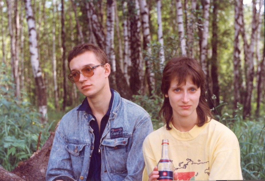 Борис Услов и Арина Строганова в 1997 году. Фото из сообщества "Соломенные Еноты" Вконтакте.