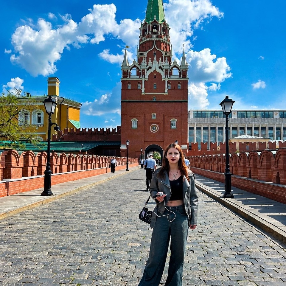    С января каждый день Настя занимается с репетитором. из архива героя публикации