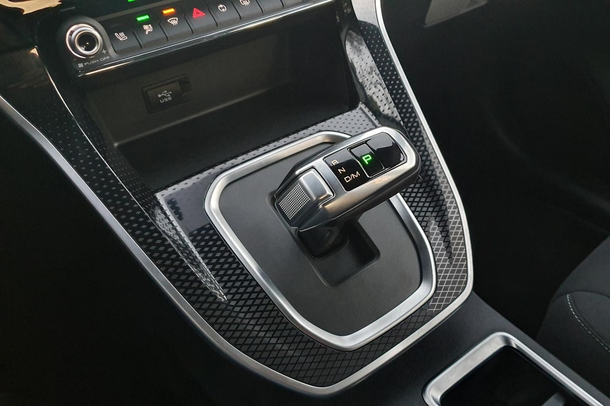 Селектор КПП Haval M6