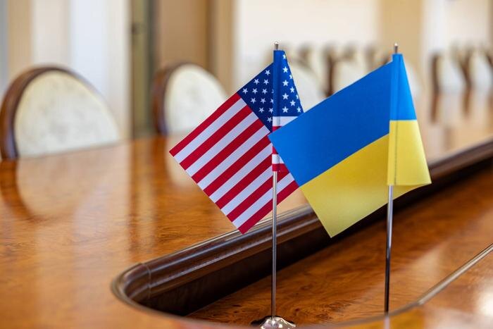 Обложка © Shutterstock / FOTODOM / Sherbak_photo