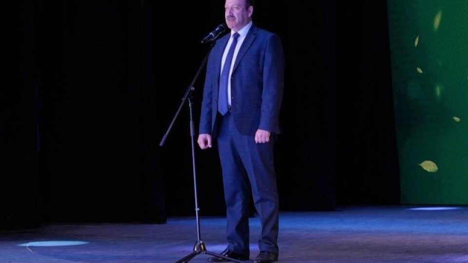 Не взлетим, так поплаваем: экс-мэр Рубцовска обжаловал отказ в выплате «золотого парашюта»