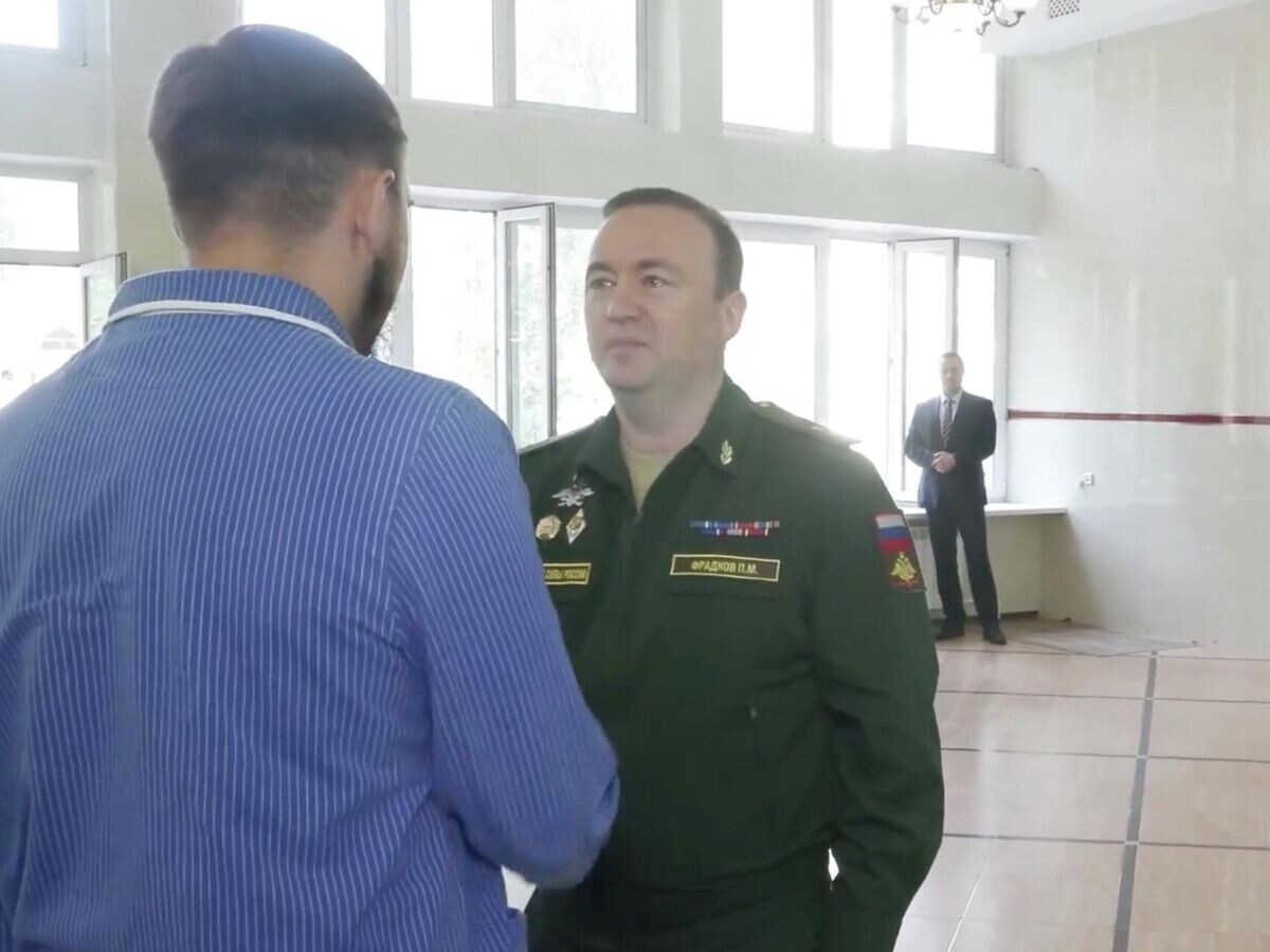    Замминистра обороны РФ Павел Фрадков вручил государственные награды участникам спецоперации | © Минобороны России/MAX