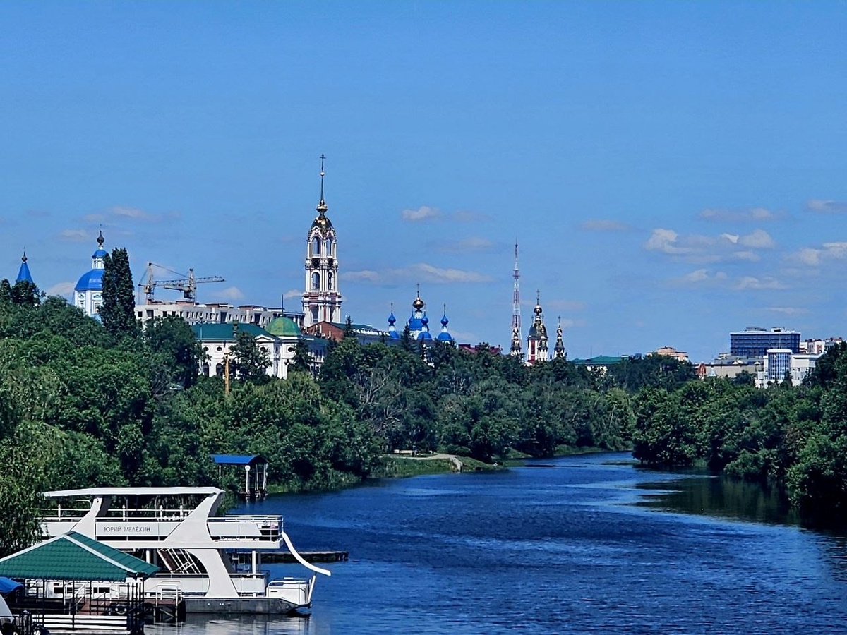 Немного приблизила такую красоту
