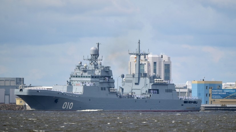     Большой десантный корабль проекта 11711 «Иван Грен» РИА Новости Александр Гальперин