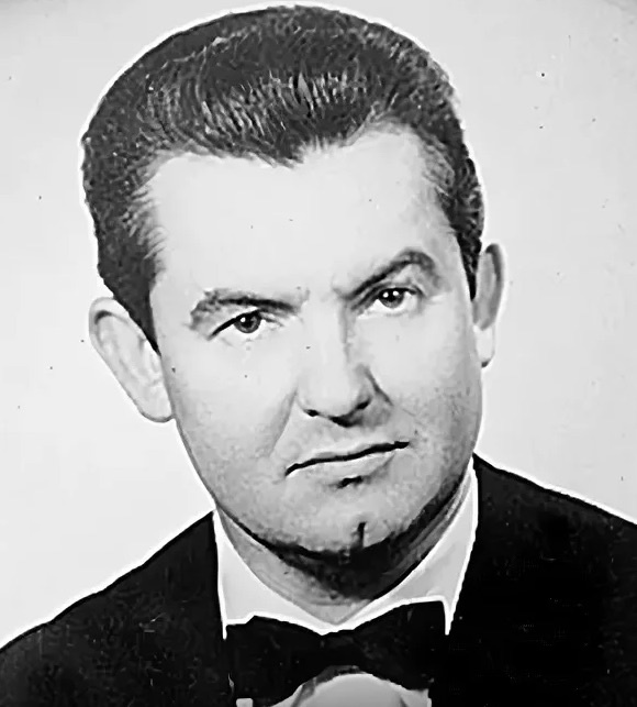 Л. Колосов