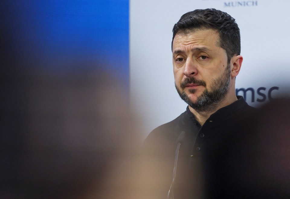    Вагенкнехт призвала больше не давать ни цента коррумпированной клике Зеленского REUTERS