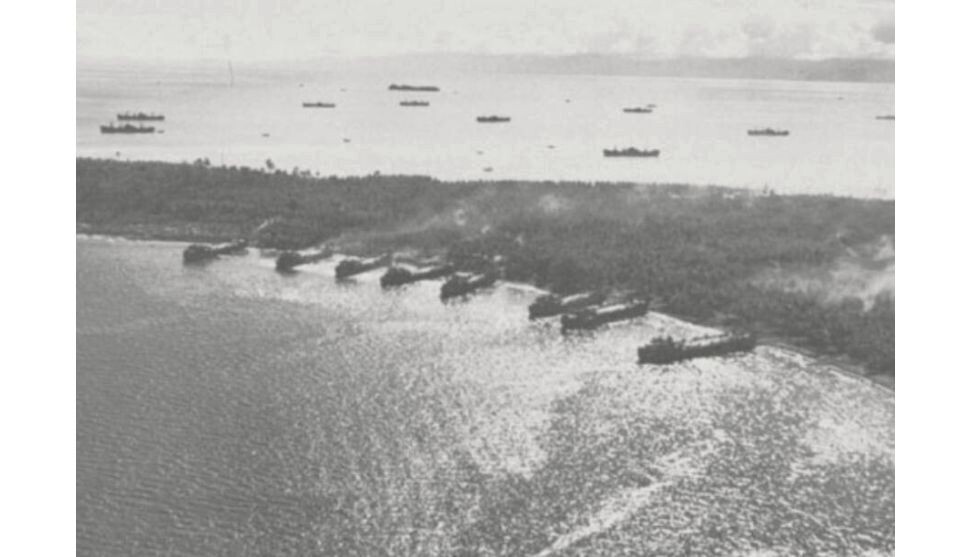 15 сентября 1944 года союзные войска атаковали Моротай 