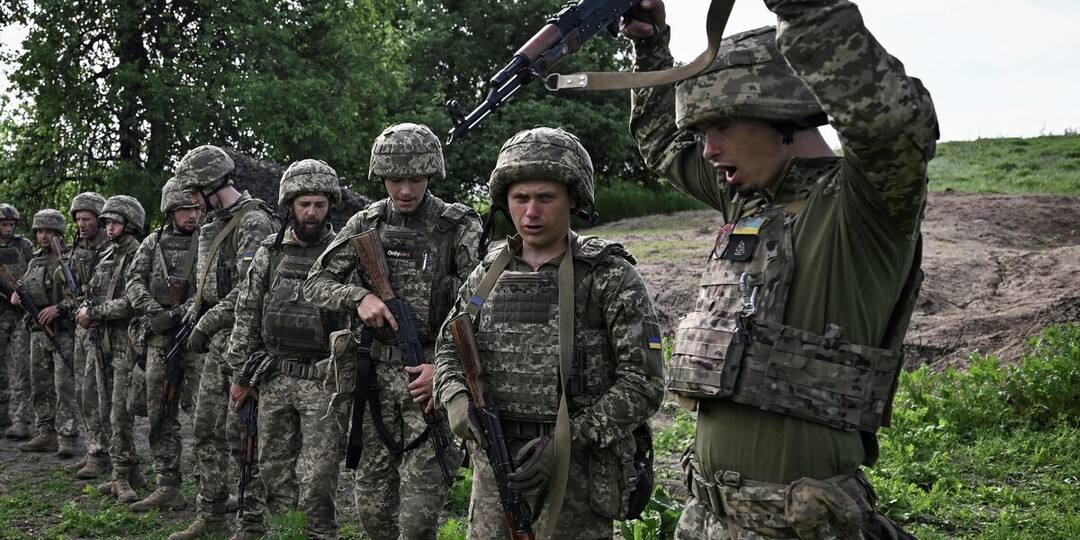 Боевики ВСУ издевались над пожилым жителем Родинского