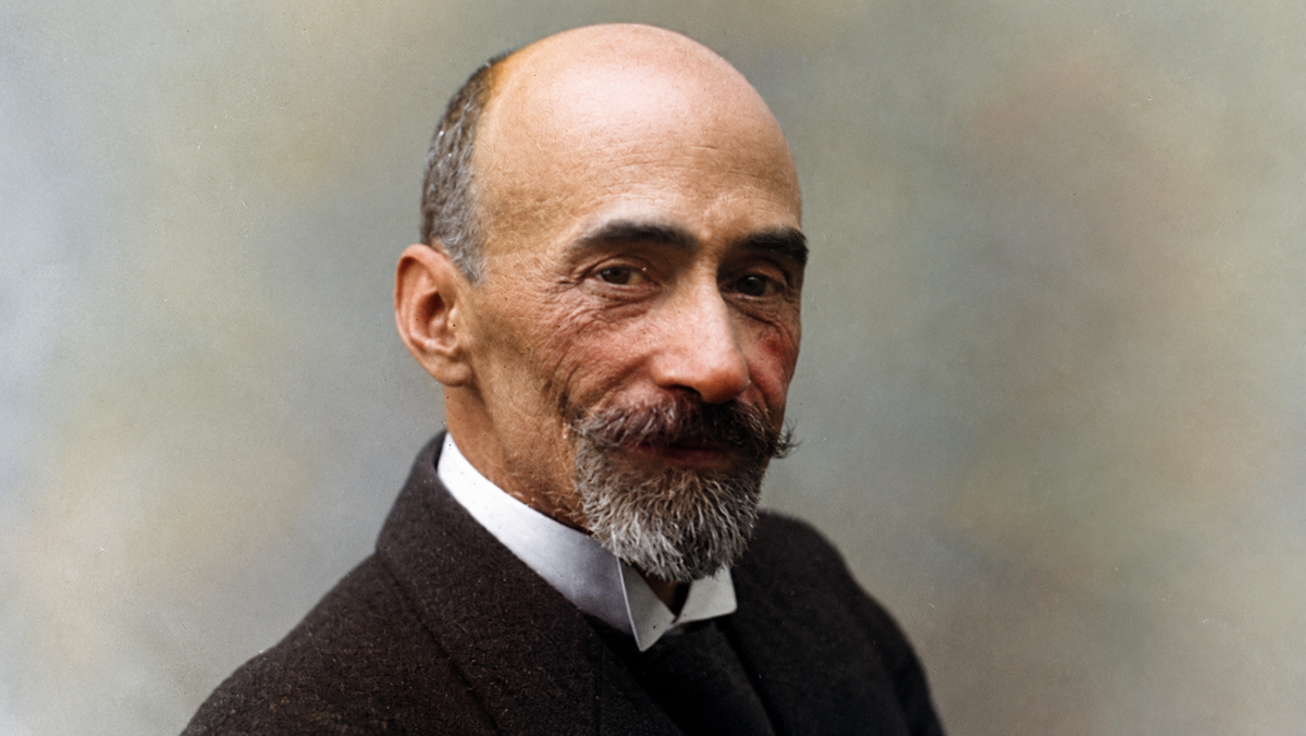 Хасинто Бенавенте-и-Мартинес (1866 - 1954)