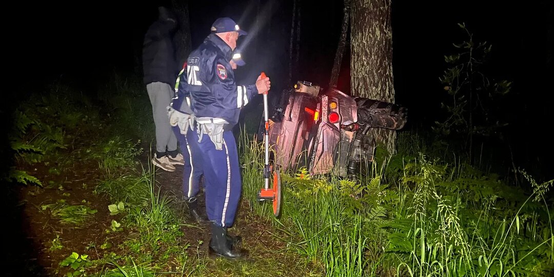 В Екатеринбурге водитель квадроцикла без прав погиб при опрокидывании в лесополосе