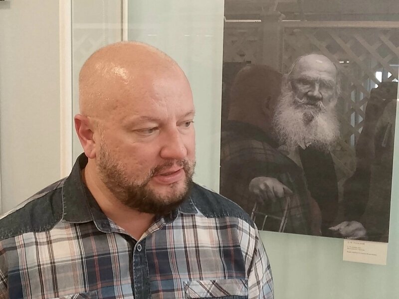    Научный сотрудник музея-усадьбы "Ясная Прляна" Евгений Кинякин. Фото: АиФ/ Владлен Семёнов