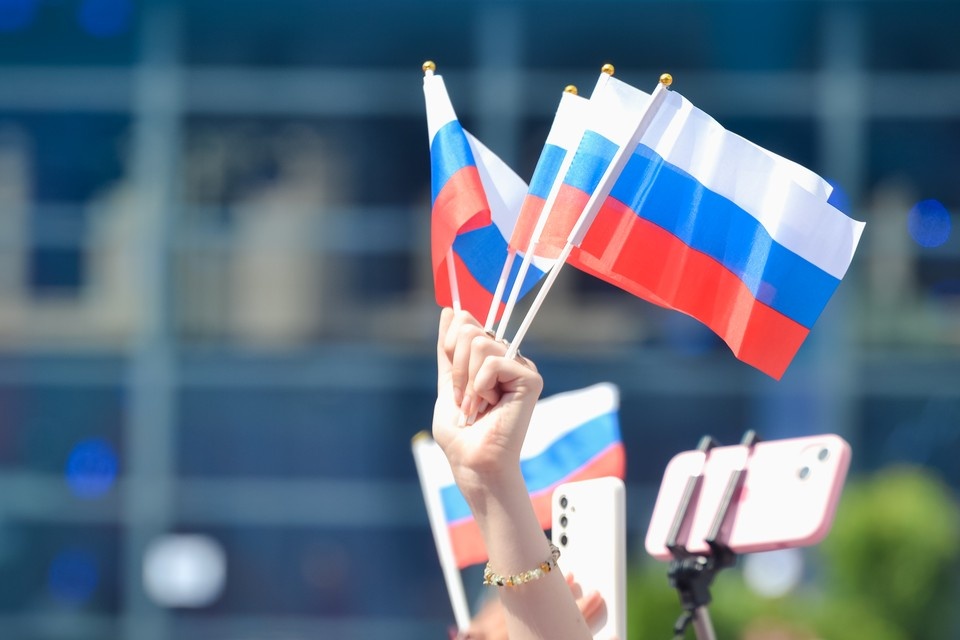    12 июня отмечается День России. Даниил ОПАРИН