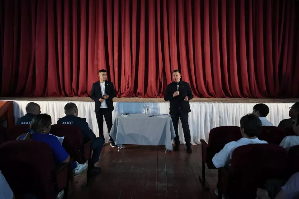    Встреча в Турочакском районе. Источник: max.ru/turchak_andrey