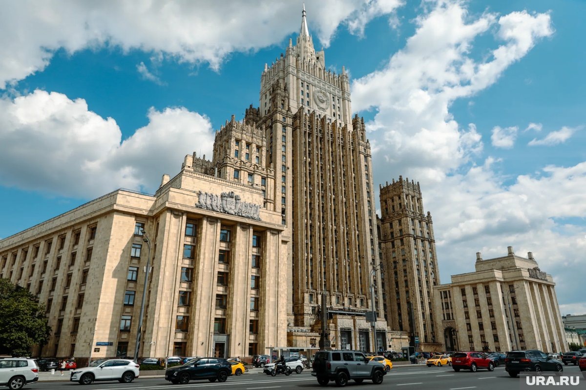     Начало подобной практике было положено в 2008 году, сообщили в МИД РФ