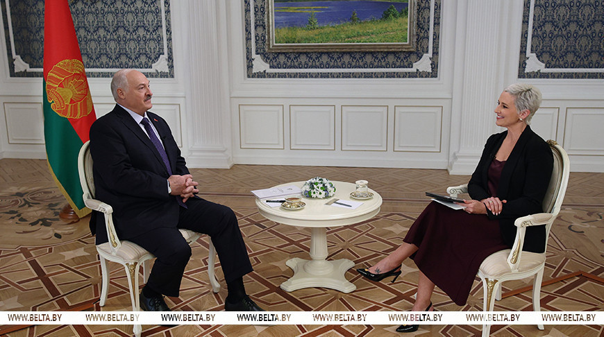 Лукашенко дал интервью телеканалу "Аль-Арабия"