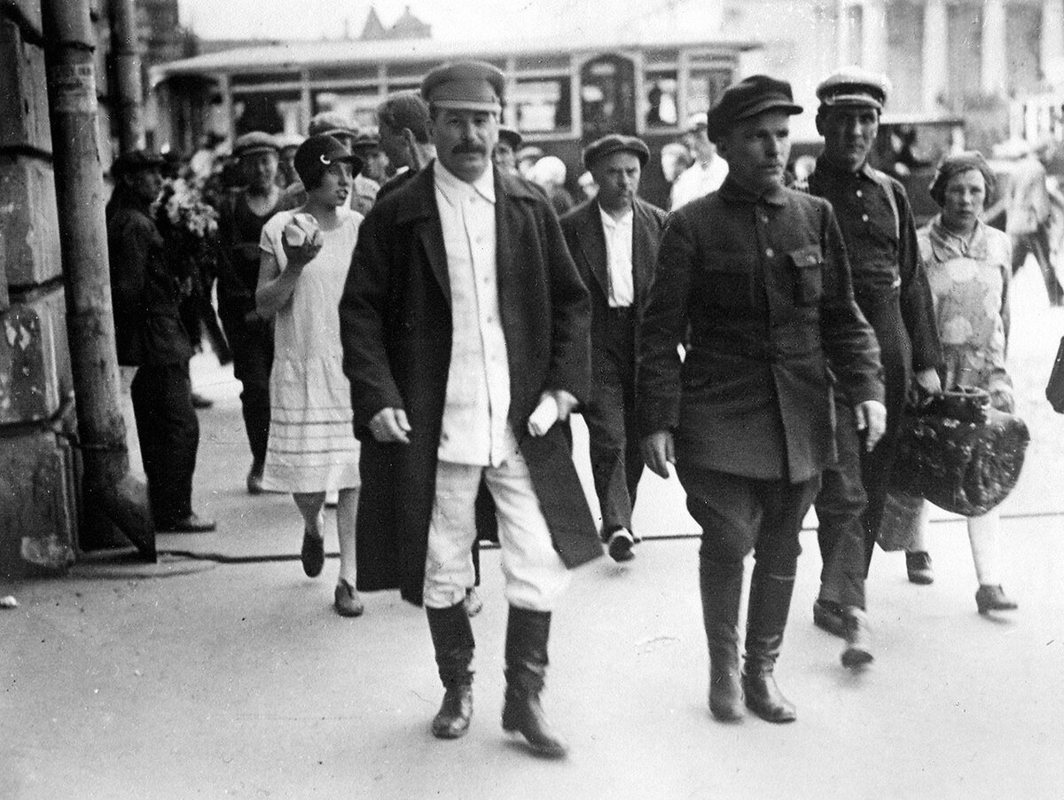 Иосиф Сталин и С. М. Киров, 1930 год. фото из ria.ru