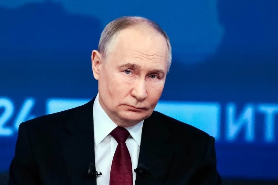    Путин указал на необходимость увековечивания имен героев СВО REUTERS