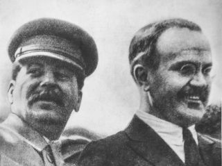 «Палач Сталина»: за что так в народе прозвали Вячеслава Молотова