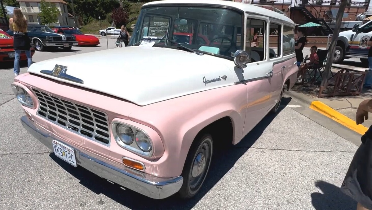International Travelall 1963 года