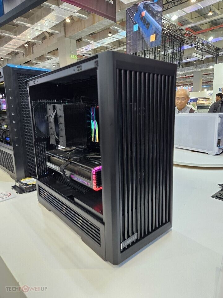    Lancool 207XL