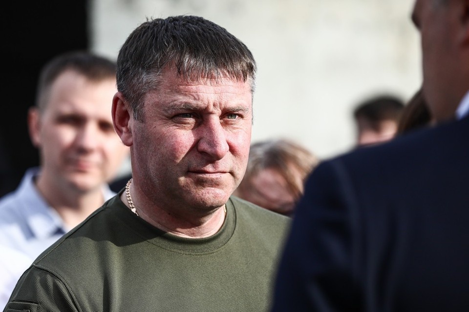    Александр Шуваев рассказал о помощи жителям и предпринимателям в приграничье Белгородчины. Фото: Павел Колядин/ТАСС