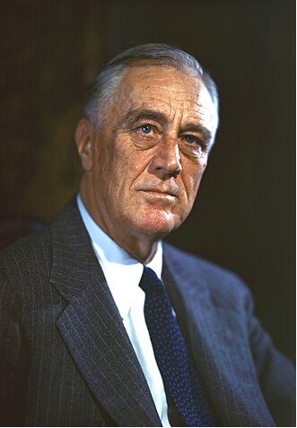 Франклин Делано Рузвельт, президент США в 1933-1945 годах. Официальный портрет 1944 года. Источник изображения: https://ru.wikipedia.org/wiki/Рузвельт, Франклин Делано