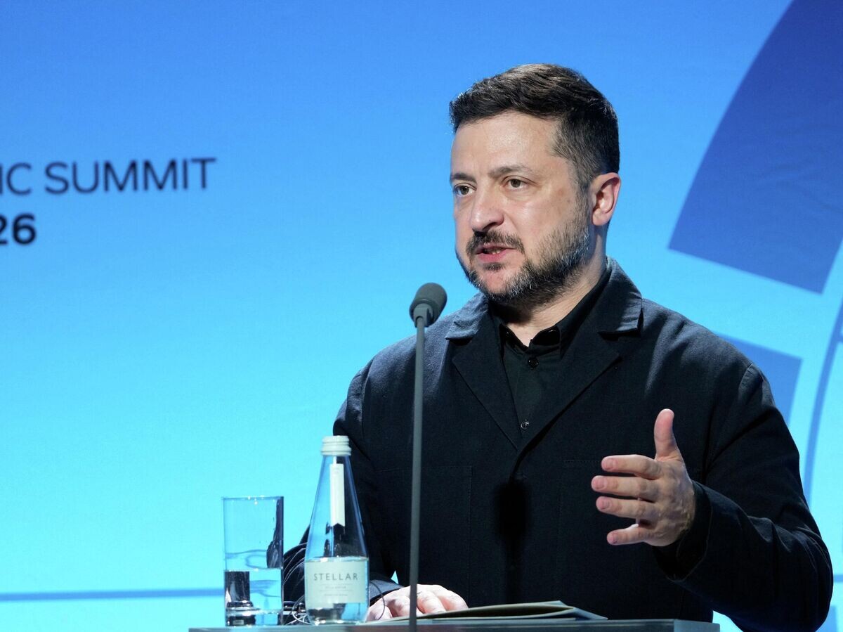    Владимир Зеленский во время пресс-конференции в Таллинне | © REUTERS / Ints Kalnins