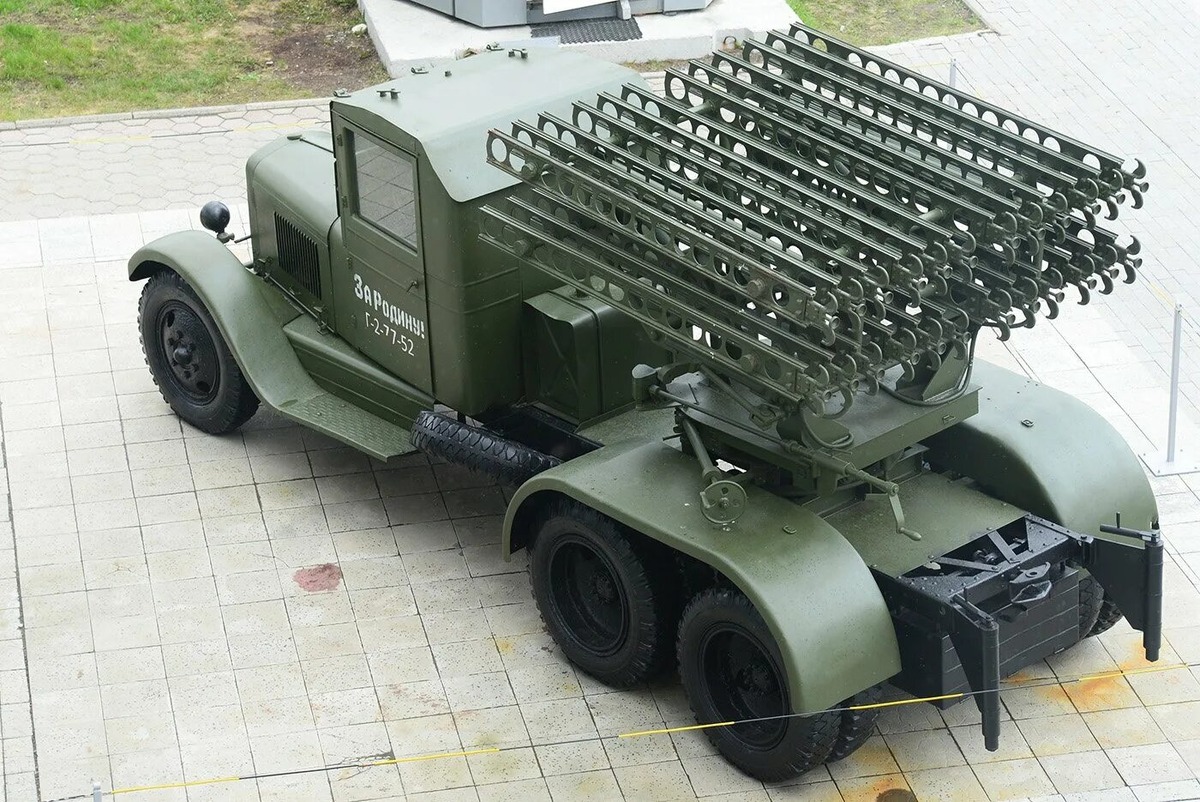 "Главная героиня" сюжета монетки - БМ-8 "Катюша"