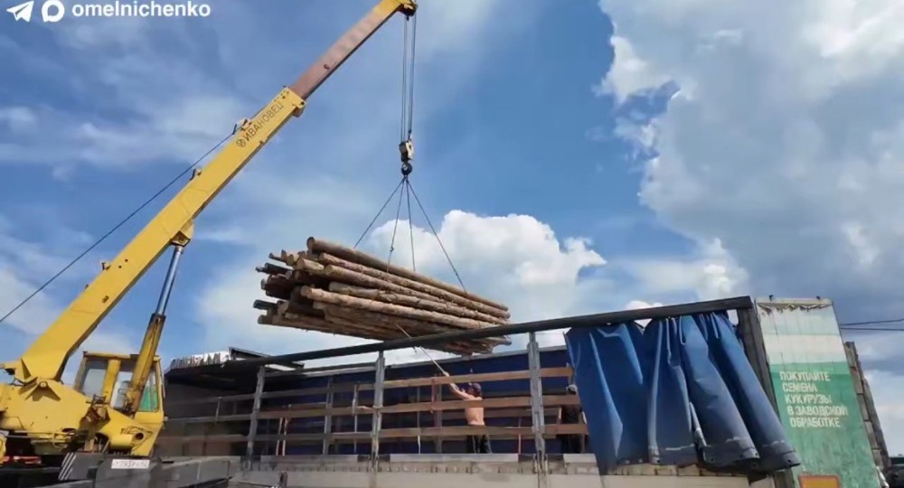 40 тонн леса-кругляка отправили на СВО из Пензенской области