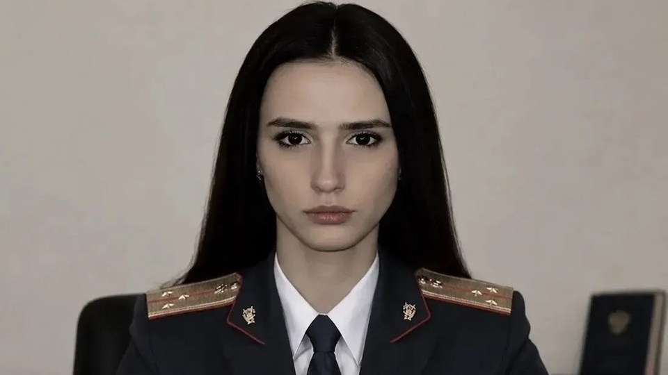 «Это не только право, но и психология»: Следователь из Ростова решила служить по примеру дедушки