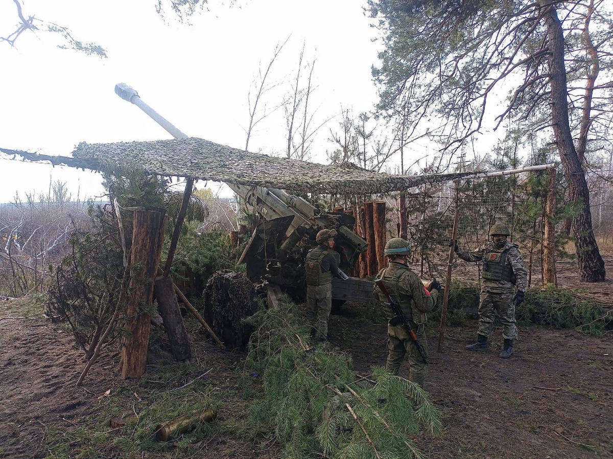 В населенном пункте идут тяжелые бои.  Фото: ФедералПресс / Максим Ченцов