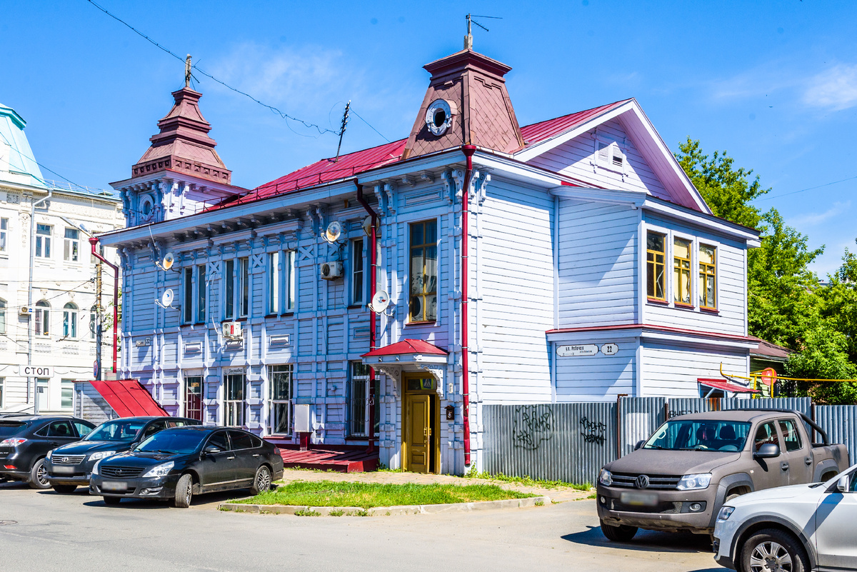 Самарская, 151 / Рабочая, 22