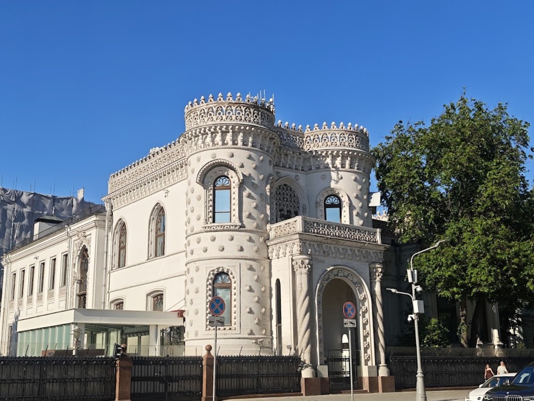 Дом Арсения Морозова на Воздвиженке
