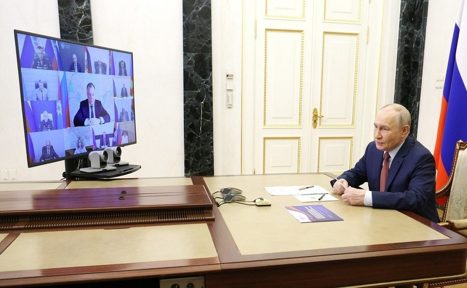    Совещание проходило по видеосвязи. kremlin.ru
