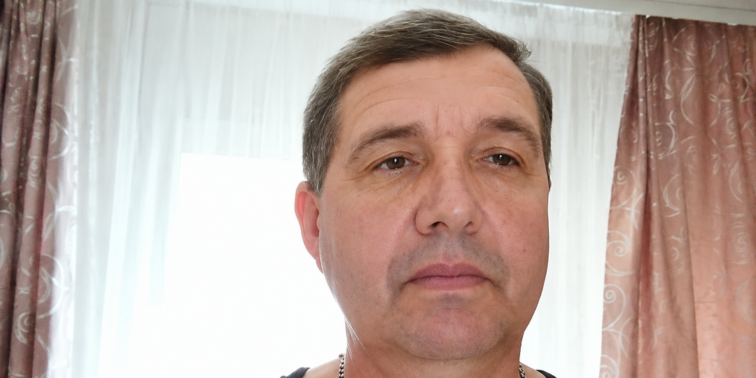 В 54 года я пустила к себе разведённого мужчину, а через месяц выставила его за дверь после одной фразы за ужином.