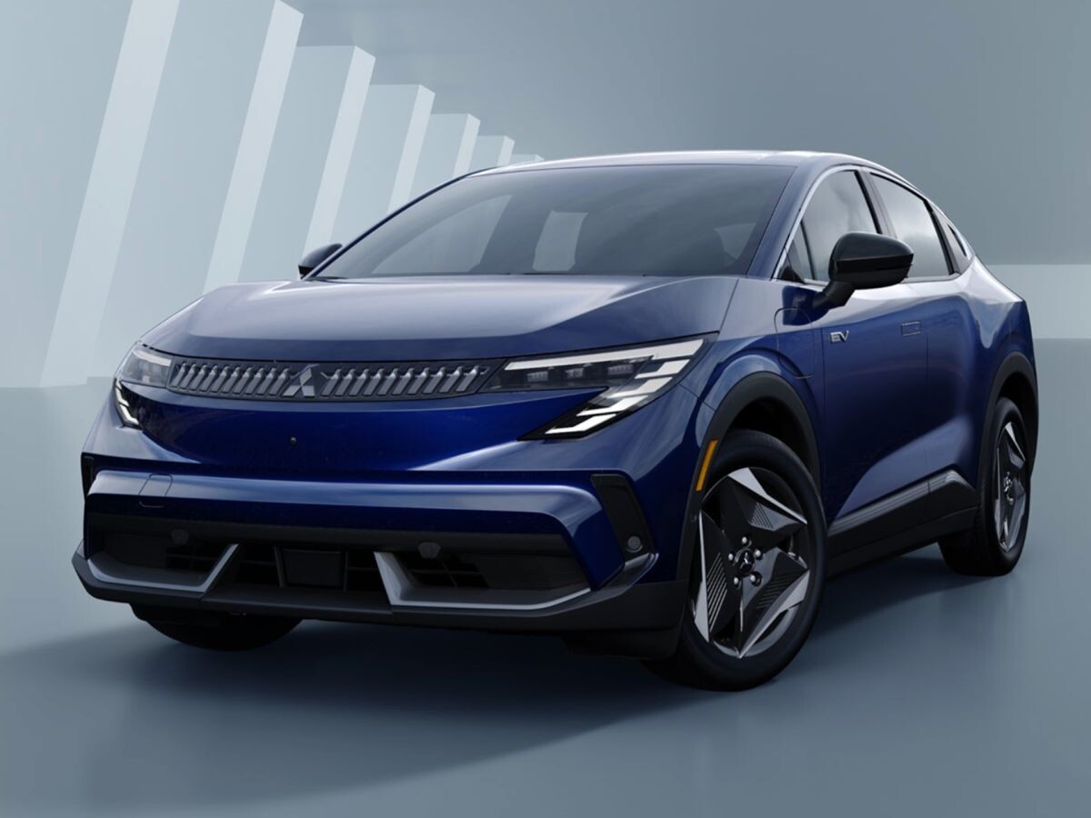    Mitsubishi показала электрический Eclipse