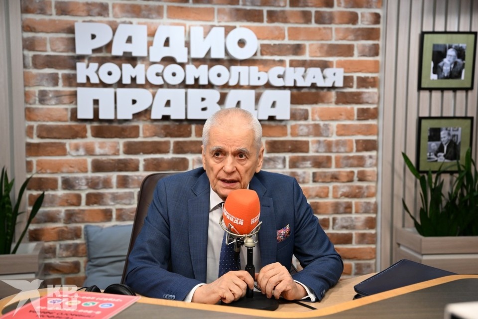    Академик Российской академии наук Геннадий Онищенко/ Иван МАКЕЕВ